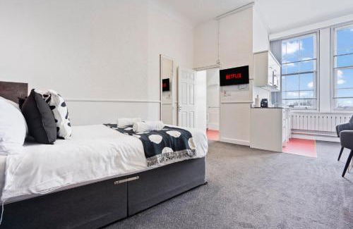 Dudley Apartamento | Bright, airy space with Parking and Netflix Apt 112