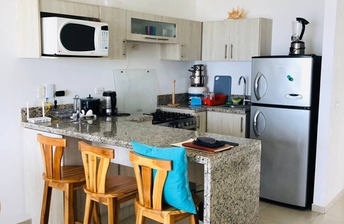 Manglaralto Apartamento | Bright and calm beachfront condo
