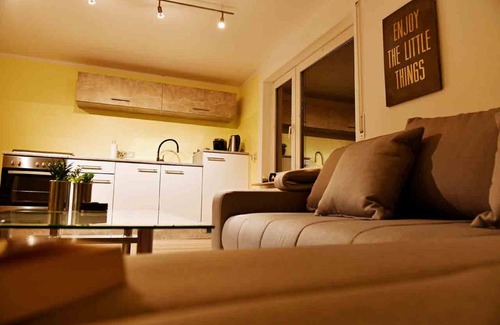 Oberelsbach Apartamento | Bright and friendly furnished apartment (73 sqm) for up to three people with roof terrace