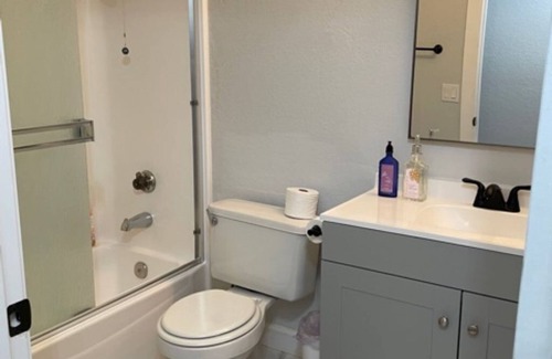 San Bernardino Casa | Bright and Spacious 3BD/2Bath Retreat w/ Best Location