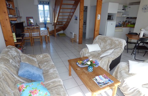 Perros-Guirec Apartamento | luminoso, terraza al sur, 3 estrellas, aparcamiento, a 100 m playa y el comercio