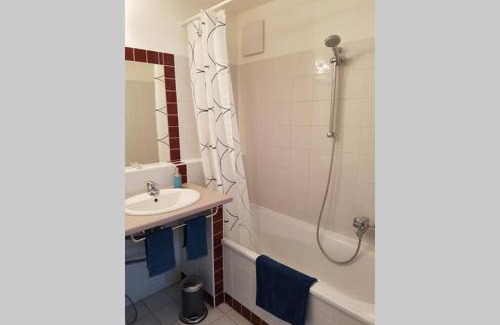 Schottenfeld Apartamento | Bright Apartment in Hip & High Quality Neighborhood