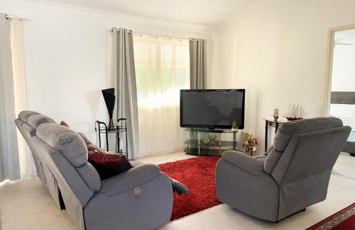 Kelmscott Chalet De Esquí | Bright & Beautiful Home On The Hills!