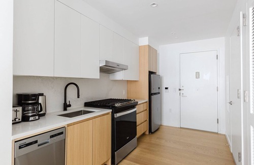 Brooklyn Heights Apartamento | Bright Brooklyn Heights 1BR w/ Gym & Doorman, nr BB Park, by Blueground