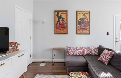 Northeast Cama Y Desayuno | Casa de huéspedes con encanto brillante cerca del centro de DC