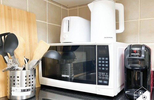 Nad Al Sheba Apartamento | Bright & Cozy Apartment | King Size Bed & WI-FI