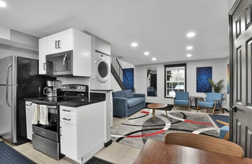 Wilton Manors Villa | Bright Designer Villa near Fort Lauderdale / Beach