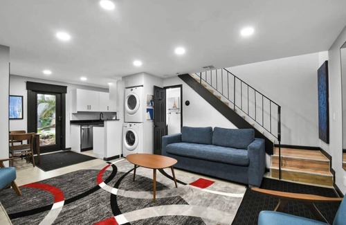 Wilton Manors Villa | Bright Designer Villa near Fort Lauderdale / Beach