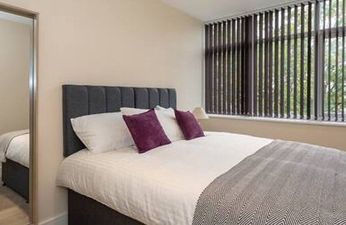 Horsham Apartamento | Bright & Fresh APT Close To Town Centre &Train Station