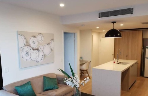 Woolloongabba Apartamento | Bright One Bedroom Apartment with Parking