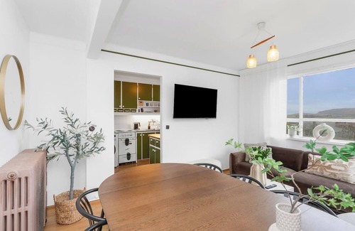 Laugardalur Casa | Bright & Spacious Stay for Families and Friends