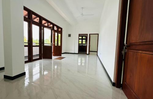 Richmond Kanda Apartamento | Bright Villa Apartment