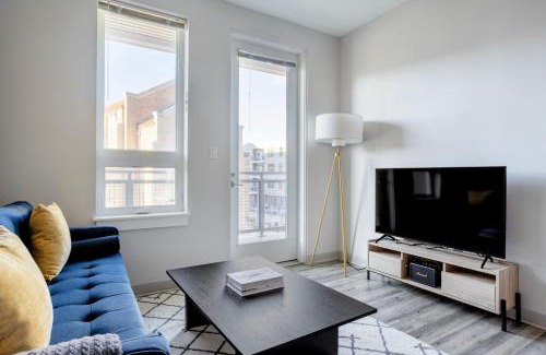 St. Elizabeth's Apartamento | Brighton 2br w gym nr green line dining BOS-982