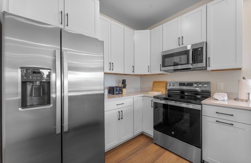 Lakeside Village Apartamento | Brightwood #306