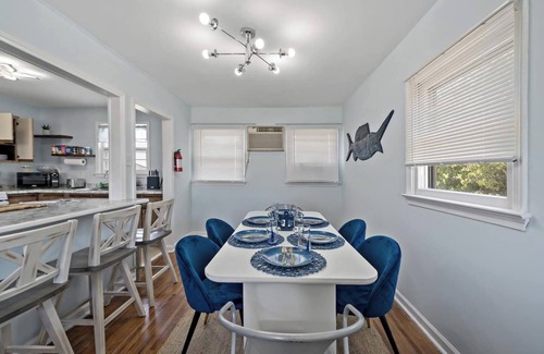 Merion Park Casa | Bring the whole family to this great place with lots of room for fun