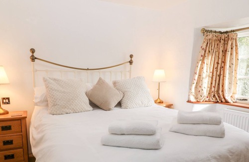 Bratton Clovelly Cabina | BRIONY, pet friendly, character holiday cottage in Okehampton