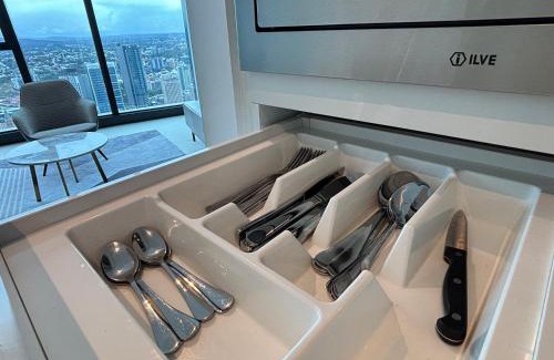 Brisbane Central Business District Apartamento | Brisbane Skytower -61st Floor- luxurious Apartment with 3 bedrooms and 2 bathrooms