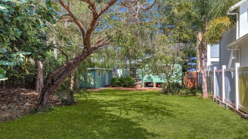 Patonga Casa | Brisk Bay Cottage By Holidayco