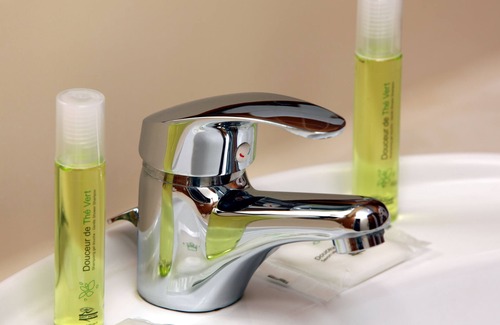 Saint-Paul-les-Dax Hotel | Brit Hotel du Lac