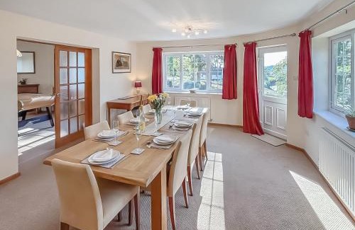 Kingswood Casa | Brithdir