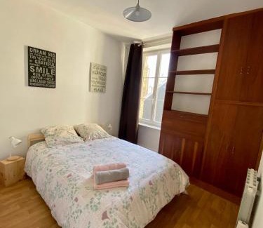 Cherbourg-en-Cotentin Apartamento | Bro’ Flat appartement au calme Cherbourg Centre