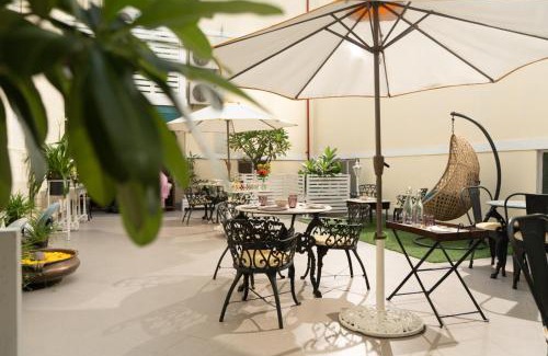 Khattalwada Hotel | Broadway An Alivaa Collection Hotel