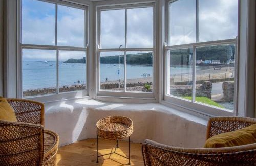 St Brides Casa | Brook Cottage - 7 Bedroom Cottage - Dale
