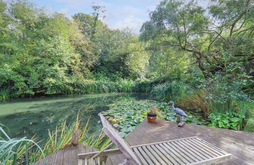 Ipswich Cabaña | Brook Lodge