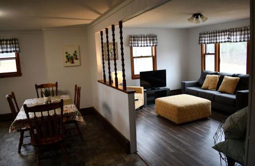 Goshen Casa | Brook Road Condo
