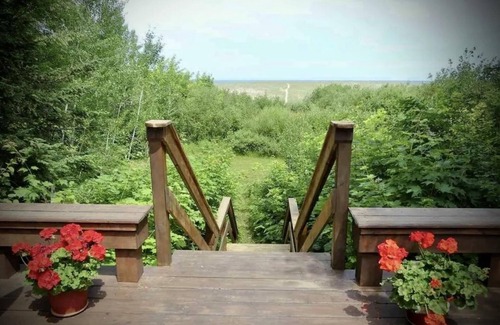 Grand Marais Casa | Brooks Retreat - Superior Beach Front Property