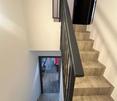 Balatonszarszo Casa | Brothers House