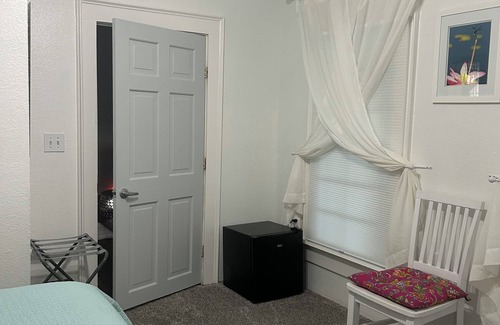 Palmetto Cama Y Desayuno | Brown Bunny BnB — Peaceful Retreat in Palmetto FL Outdoors WiFi AC