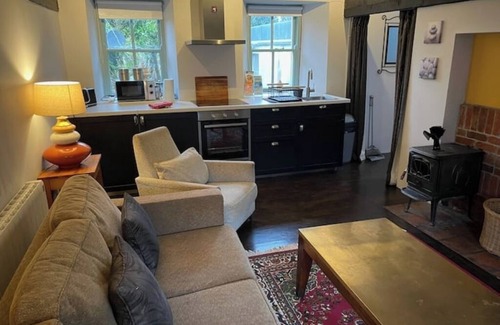 Annestown Cabaña | Browns Cottage in Annestown Village