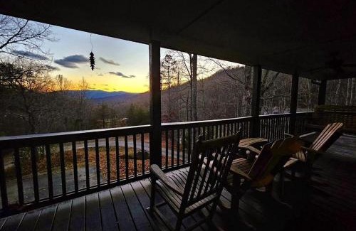 Bryson City Casa | Bruins Den