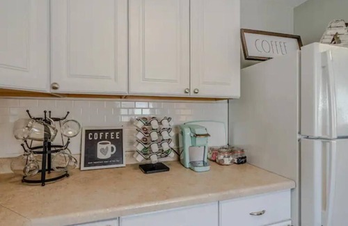 Tri-Cities Casa | Bruneau Bungalow Side A