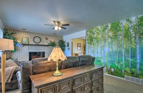 Tropic Casa | Bryce Canyon Area House with Mountain Views!