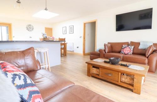 Corwen Casa | Bryn Bras