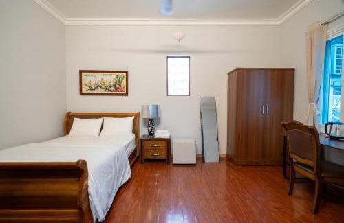 Quang An Cama Y Desayuno | Bu Hồ Tây- A Sunset Retreat in Westlake, Hanoi