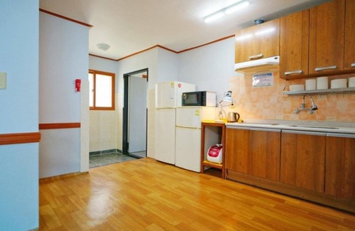 Byeonsan Casa | Buan Bada Punggyeong Pension
