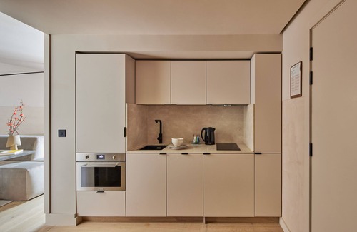 Tower Hill Hotel | Buckle Street Studios by Locke, Aldgate