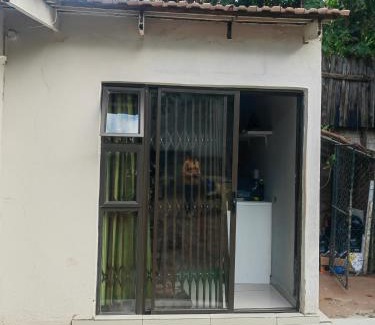 Berea Apartamento | Budget Garden House