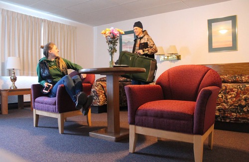 Sault Ste. Marie Hotel | Budget Host Crestview Inn