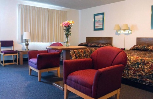 Sault Ste. Marie Hotel | Budget Host Crestview Inn