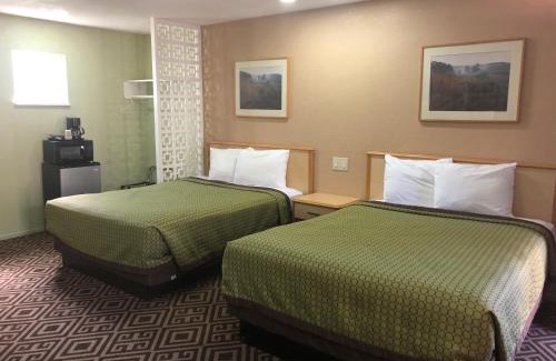 Laytonville Hotel | Budget Inn - Laytonville