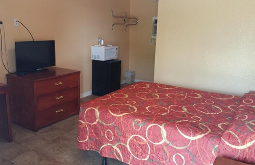 Lafayette Hotel | Budget Inn