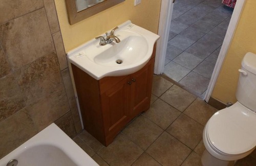 Lafayette Hotel | Budget Inn