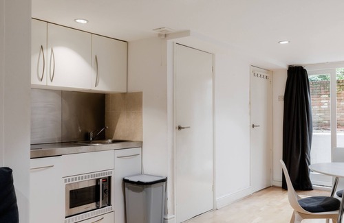 South Hampstead Apartamento | Apartamento-Baño privado-1