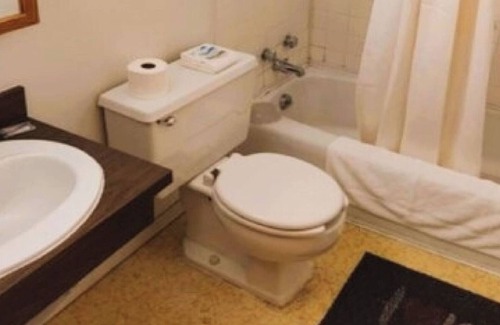 International Falls Hotel | Budget Stay Near Fishing Spots & Border Attractions – for Business and Leisure