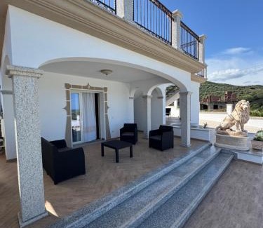 Schifoni Casa | Budoni residence Lutturai 2