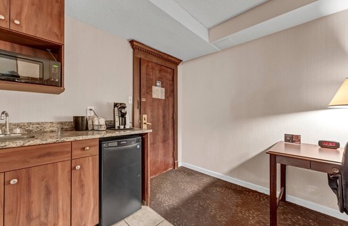 Cheektowaga Hotel | Buffalo Airport Hotel